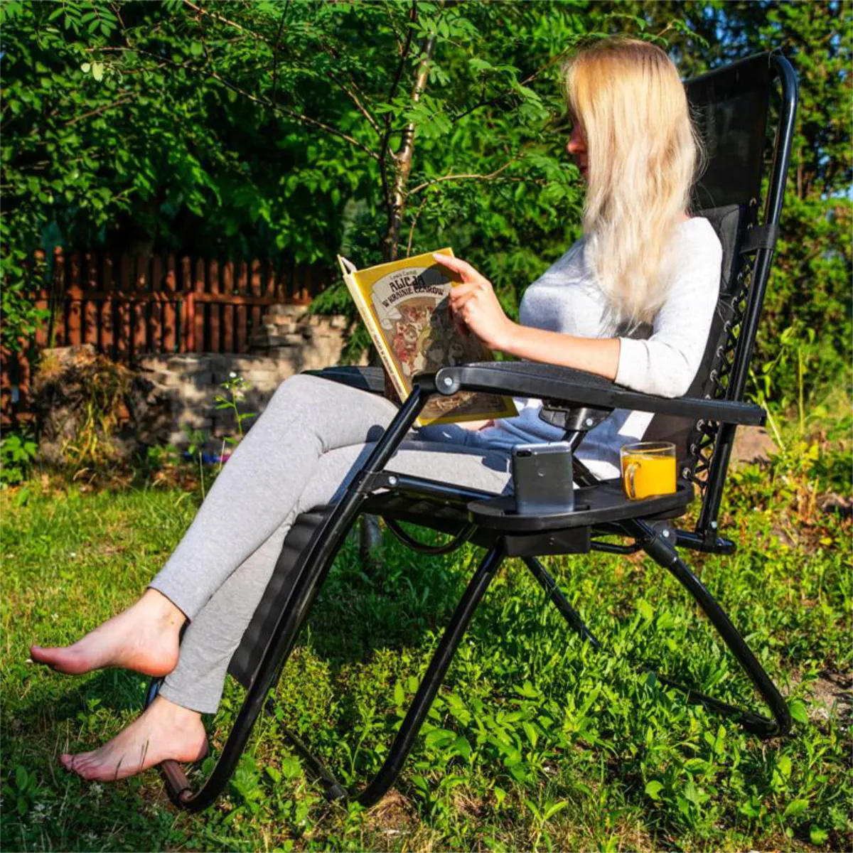 Kateřina Urbanová - Super pohodlné lehátko. S nákupem jsem velmi spokojená!