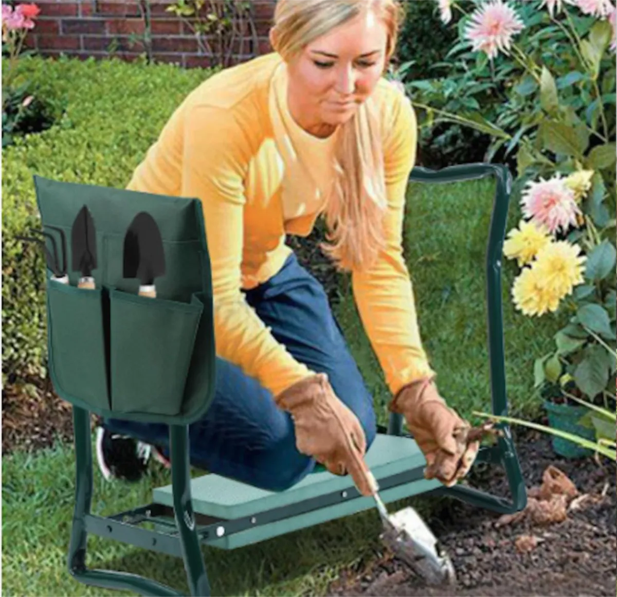 Jana Svobodová - Klečák je praktický a užitečný, má také kapsy na uložení přiloženého nářadí. Skvělé!