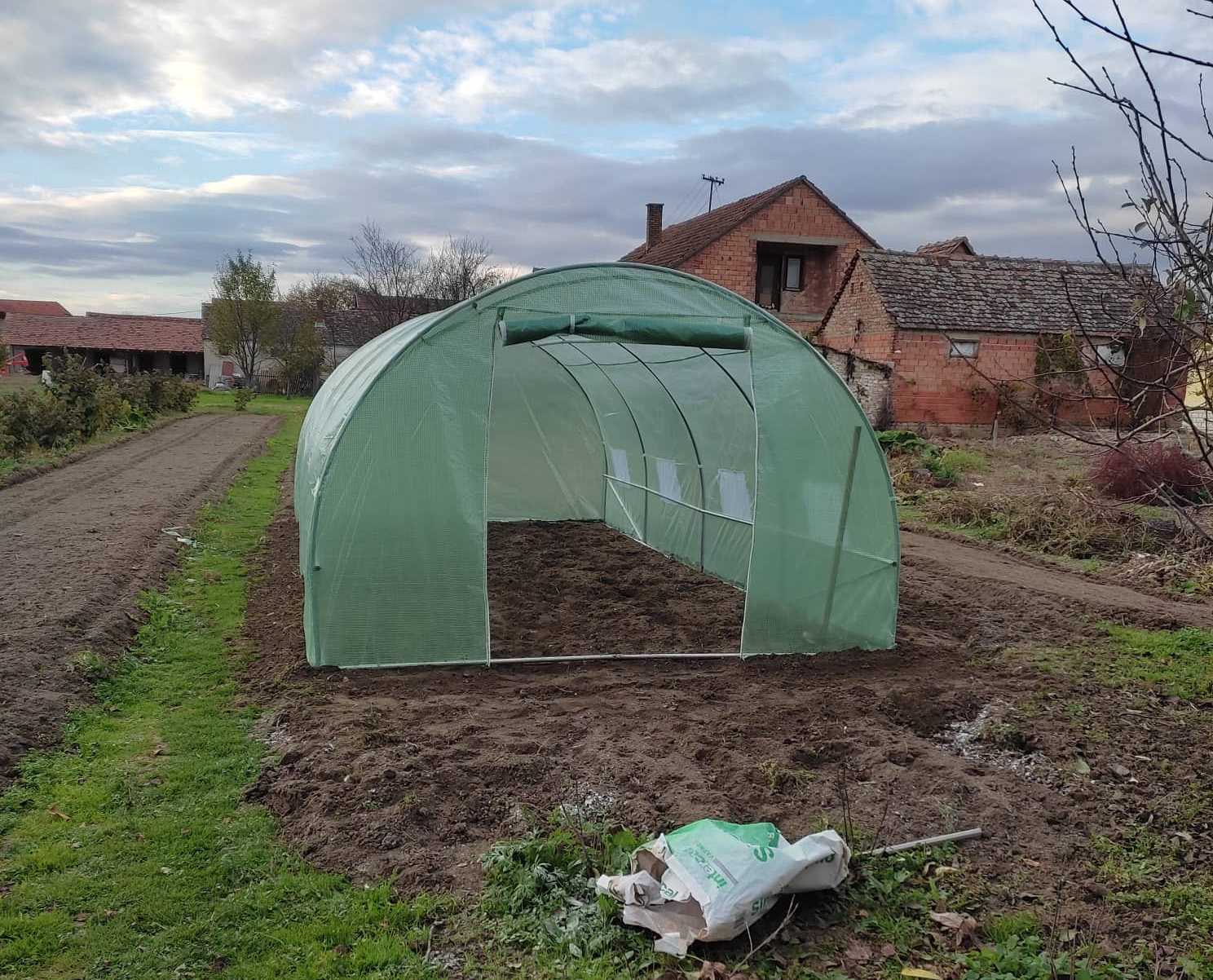 Lucie Horáková - Vynikající! Vše napsané sedí! Opravdu je kvalitní a jsem ráda, že ho máme!